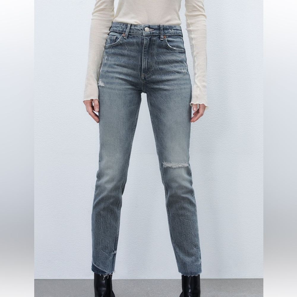 ZARA Ripped Slim Fit Jeans, size 2